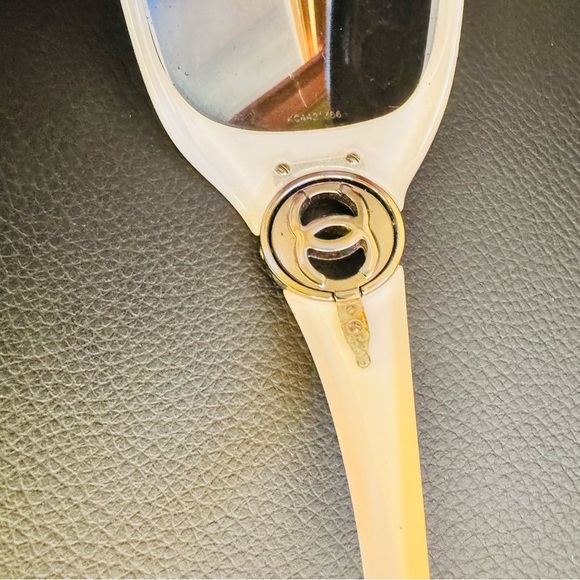 White Vintage Chanel Sunglasses - Picture 3 of 11